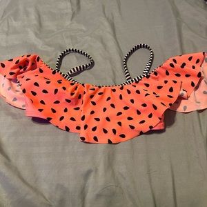 Off the Shoulder swim top.